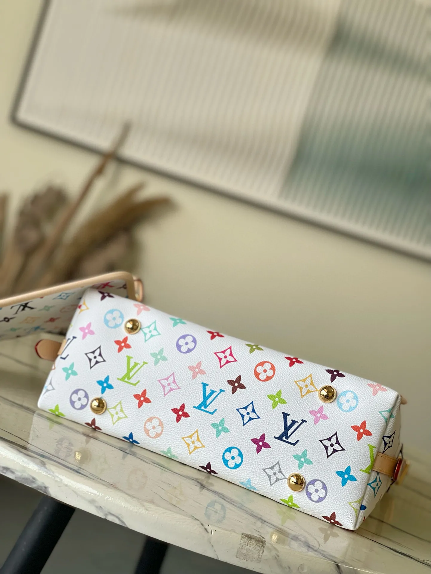 💰1100 Top Original Order M13661 This small CarryAll handbag comes from the Louis Vuitton Calf leather trim creates a figure-hugging fit, and a designer plaque details the elegant bow. Dimensions: 29 × 24 × 12 cm