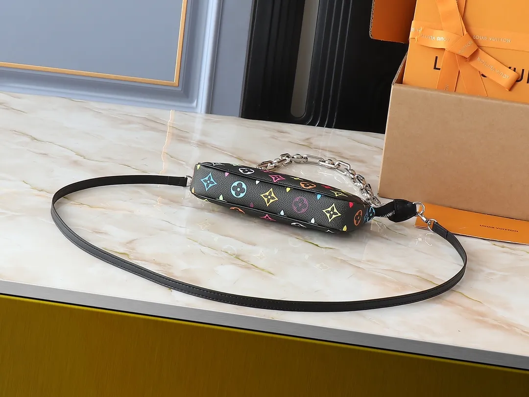 💰200💰Upgraded original M13663 M13404 M13440 M92649 This Pochette Accessoires handbag is made of coated canvas, with colorful Monogram patterns to interpret the smart style of the Louis Vuitton x Murakami cross-border collaboration series. Calf leather trim and dazzling hardware add to the sophisticated details, while the detachable shoulder strap and chain allow for flexible carry. Dimensions: 22.0 x 13.0 x 4.0 cm (length x height x width)