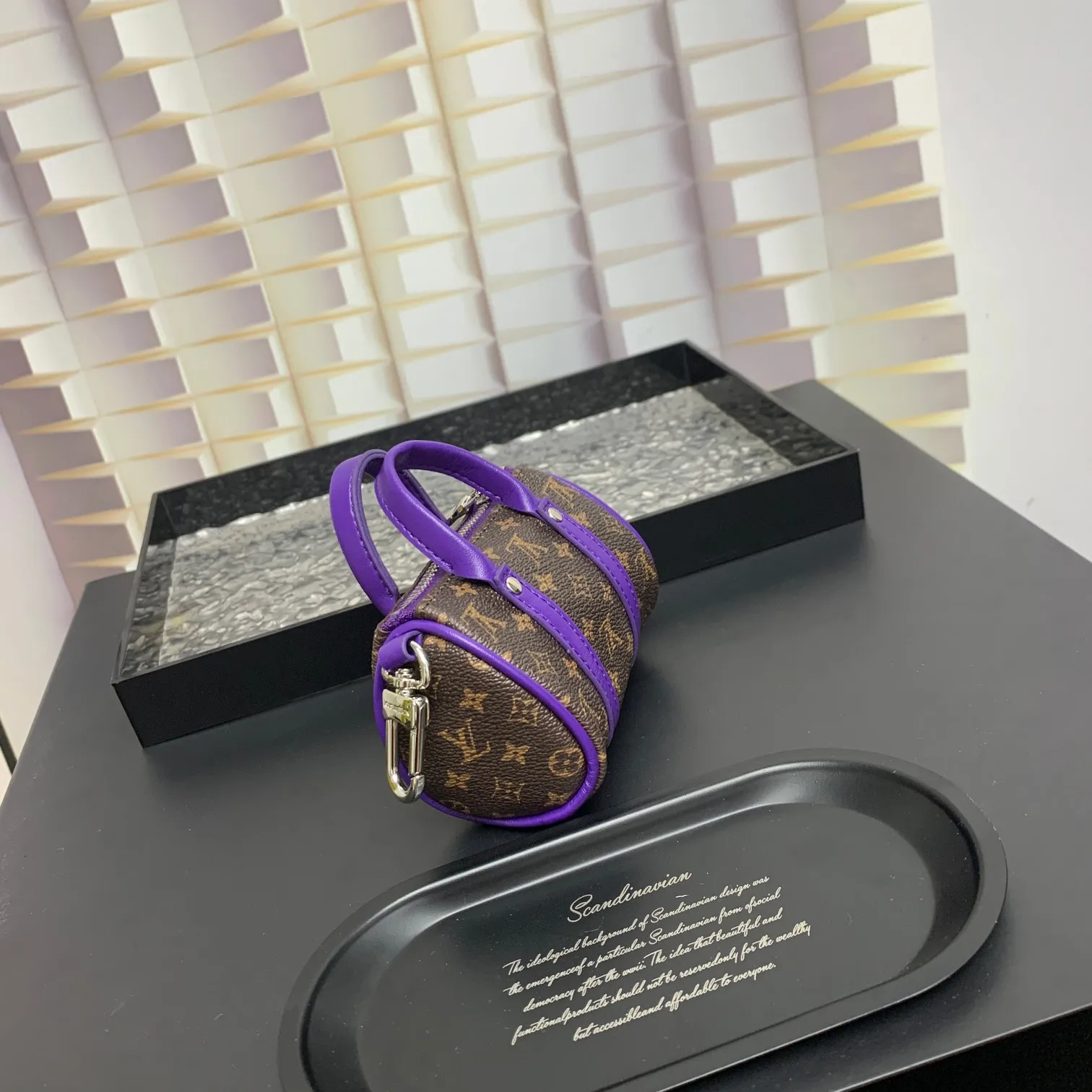 💰200 shipped😍 MINI KEEPALL bag charm and keychain ☀️Louis Vuitton Louis Vuitton lv mini pillow bag pendant ☀️This Mini Keepall bag charm and keychain condenses the classic handbag configuration, boldly showing the spirit of adventure. Monogram canvas with LV inscribed hook buckle, whether hung on a belt or handbag, its zipper closure and built-in keychain ensure secure storage