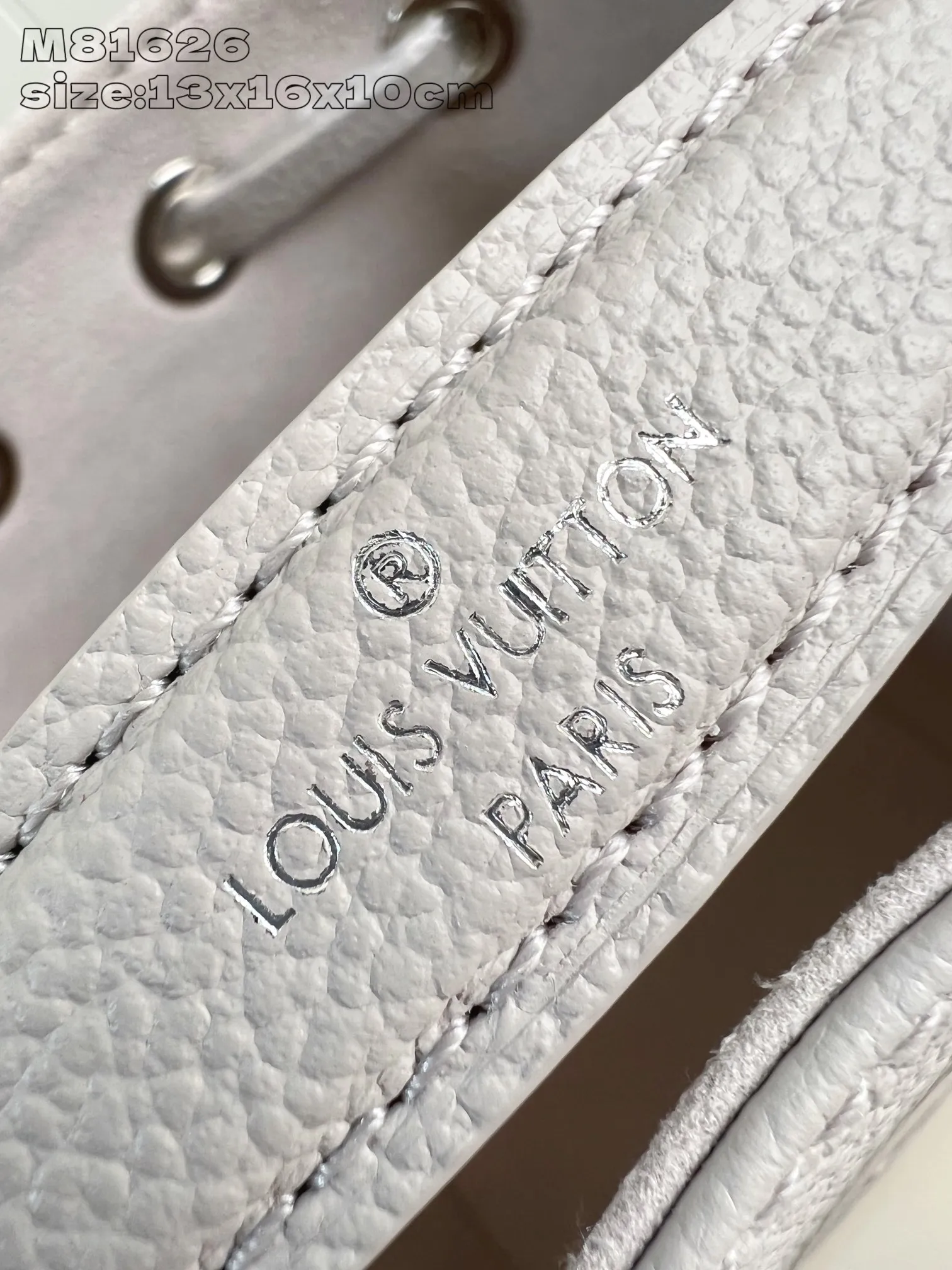 💰1100 (top layer leather) top quality original item [Exclusive real shot M81626 taro purple silk screen printing] M14224 This Nano Noé handbag is made of Monogram Empreinte leather with Monogram pattern embossed, interpreting the pocket version of the classic Noé handbag, with a trendy drawstring to store daily needs. The handle and adjustable shoulder strap are both detachable, enabling a variety of carrying methods. 13 x 16 x 10 cm (length x height x width)