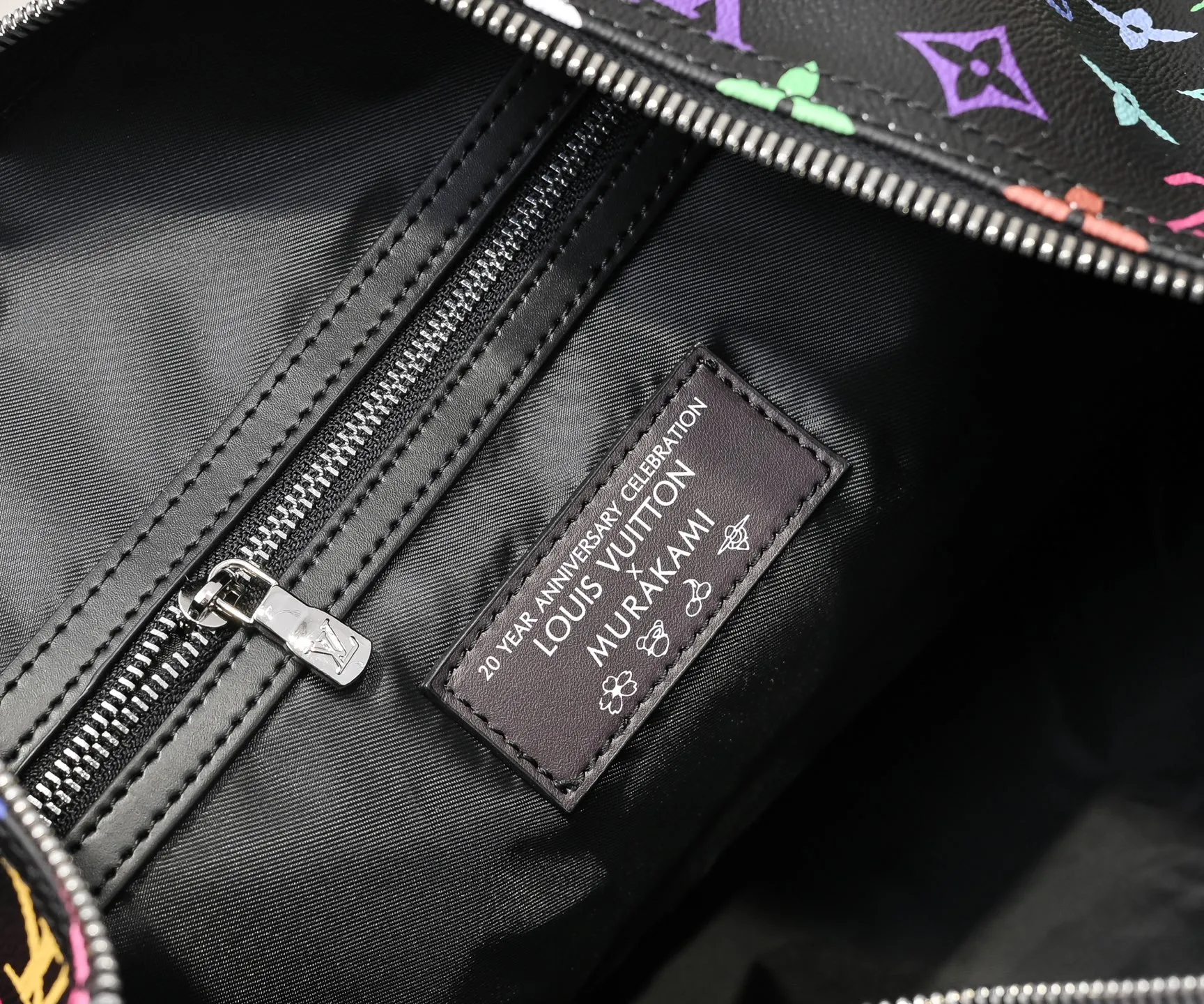P💰440 new arrival M13745 41416 black color white color 33 color series LV2025 spring and summer and Takashi Murakami joint model Fashion is a cycle to celebrate the 20th anniversary of the joint name Size: 50.0X29.0X23.0cm