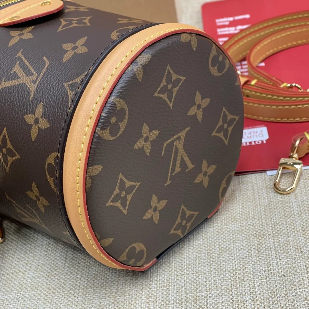 [Upgraded version] P500💰Upgraded version LV’s new NanoCannes small fortune bucket M82952 comes with a full set of packaging 💝Madam, it’s so exquisite. The nano-style small bag is full of cuteness and smartness~ The design of the fortune bucket is also very recognizable. Compared with the larger ones, the small size is more delicate when carried on the body. Have you fallen in love with her~ It’s not too cute, the kind that lasts forever. #Iv new nano size 14.5*14*12