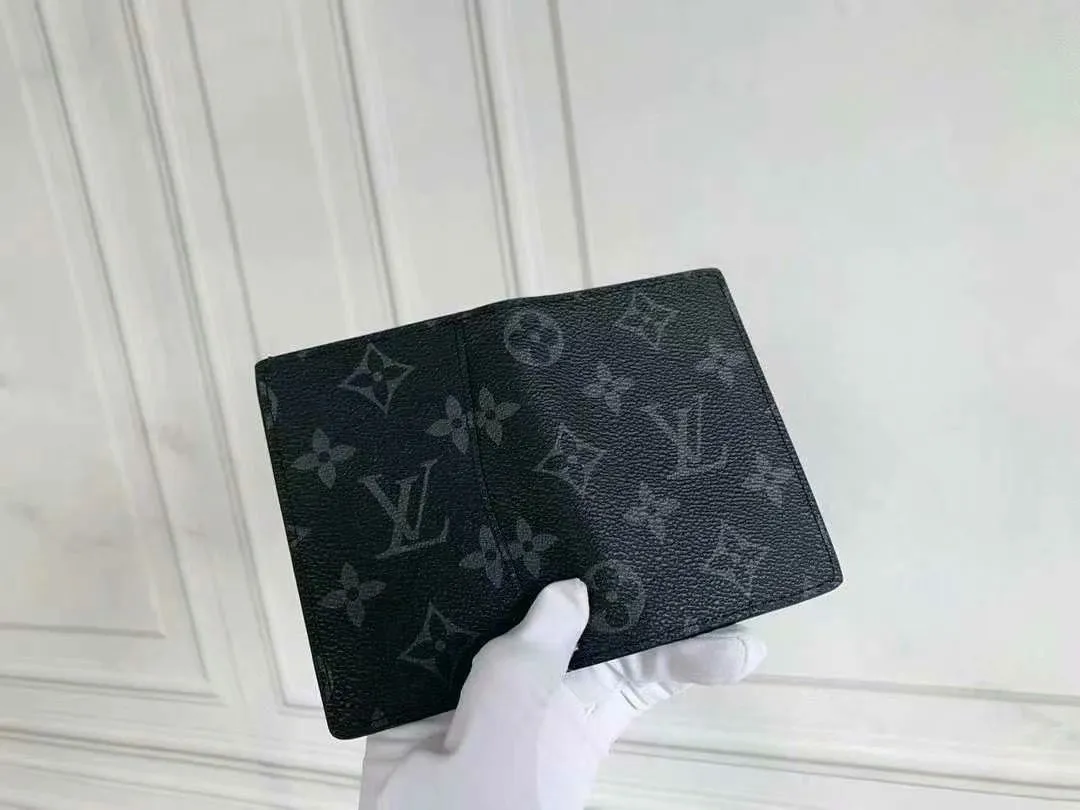 P90 Small Card Holder Louis Vuitton's pocket leather wallet has seven compartments, which can hold credit cards, bus cards, business cards, and even city maps. Damier canvas, leather-bound - two credit card compartments - four inner compartments - one outer compartment. Model M63144 Size 7X11.