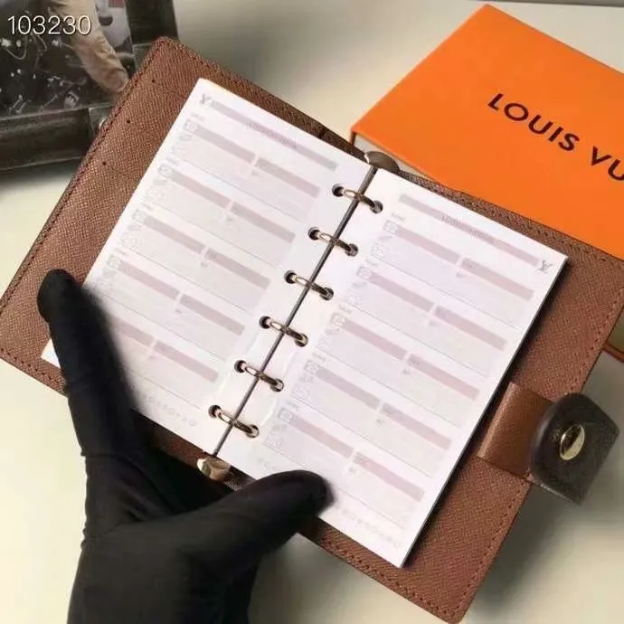P140 Hot item shipped, model number M20005. This small notepad cover is made of Monogram canvas. It can hold three credit cards and can also be used as an address book, notebook or calendar. 10/12 cm (Length x Height) - Epi leather embossed with delicate LV initials and lined with interwoven textured leather - Button closure - Six-ring binder with three rings in sets, six credit card slots and two internal compartments - Notepad insert available separately