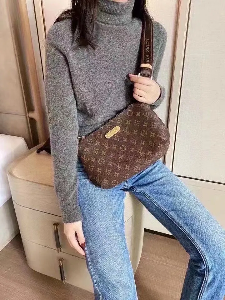Batch 220💰Original goods‼ ️Fully praised by word of mouth! Model M40719 Size: Width 30 16 [LV] Original leather hot model 💪💪 Original Korean second-hand bag introduced [strong] trendy and practical‼ ️Details can fully explain the quality🏆