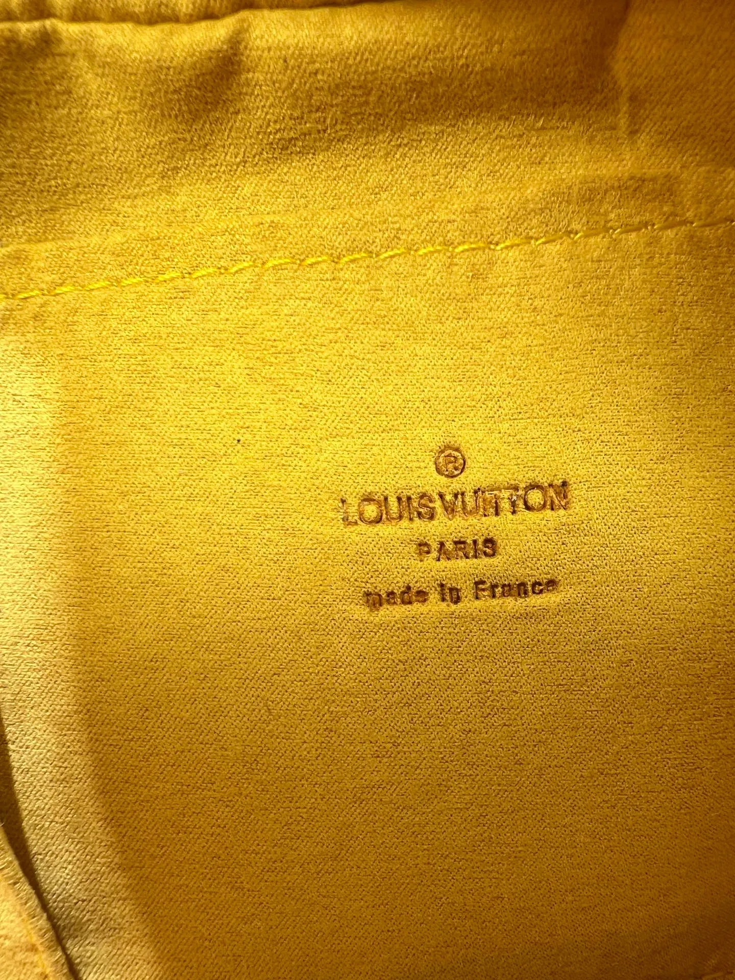 Batch 320💰denim with discolored yellow leather💥original Louis Vuitton denim series, high-end quality, full of praise, trendy style, super good tower clothes, same style as Yang Mi, medieval out-of-print limited edition, waist bag, size: length 25*width 6.5*height 15, style number: 44466