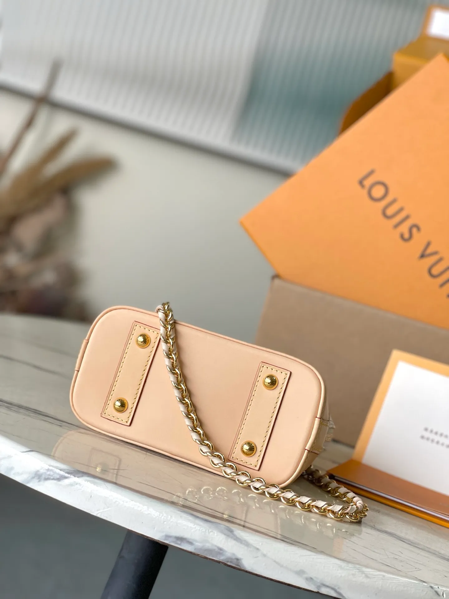 💰1160 Top original model Alma mini handbag Model: M25529 Material: Grade A all-steel hardware, imported original fabric Size: 18*12*8CM