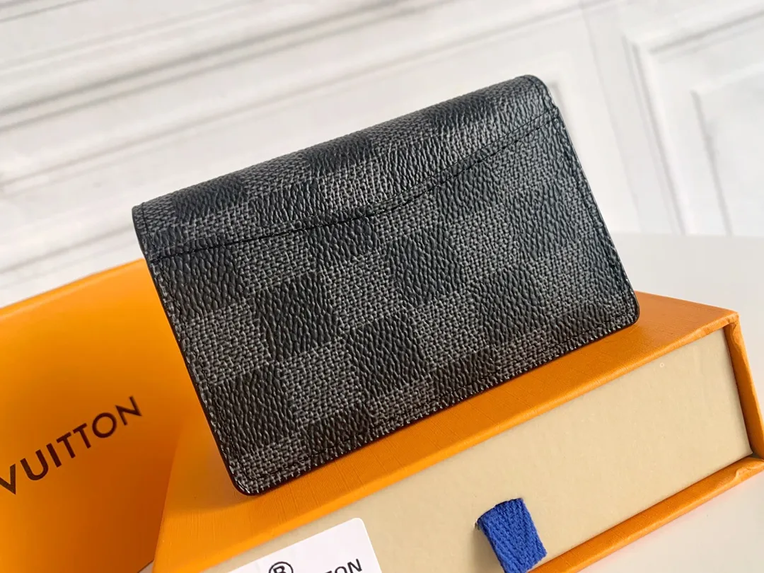 💰80 💎Small card holder Louis vuitton's pocket leather wallet has seven compartments, which can hold credit cards, bus cards, business cards, and even city maps. Damier canvas, leather-bound - two credit card compartments - four inner compartments - one outer compartment. ❤️ Model M63144 Size 7X11.