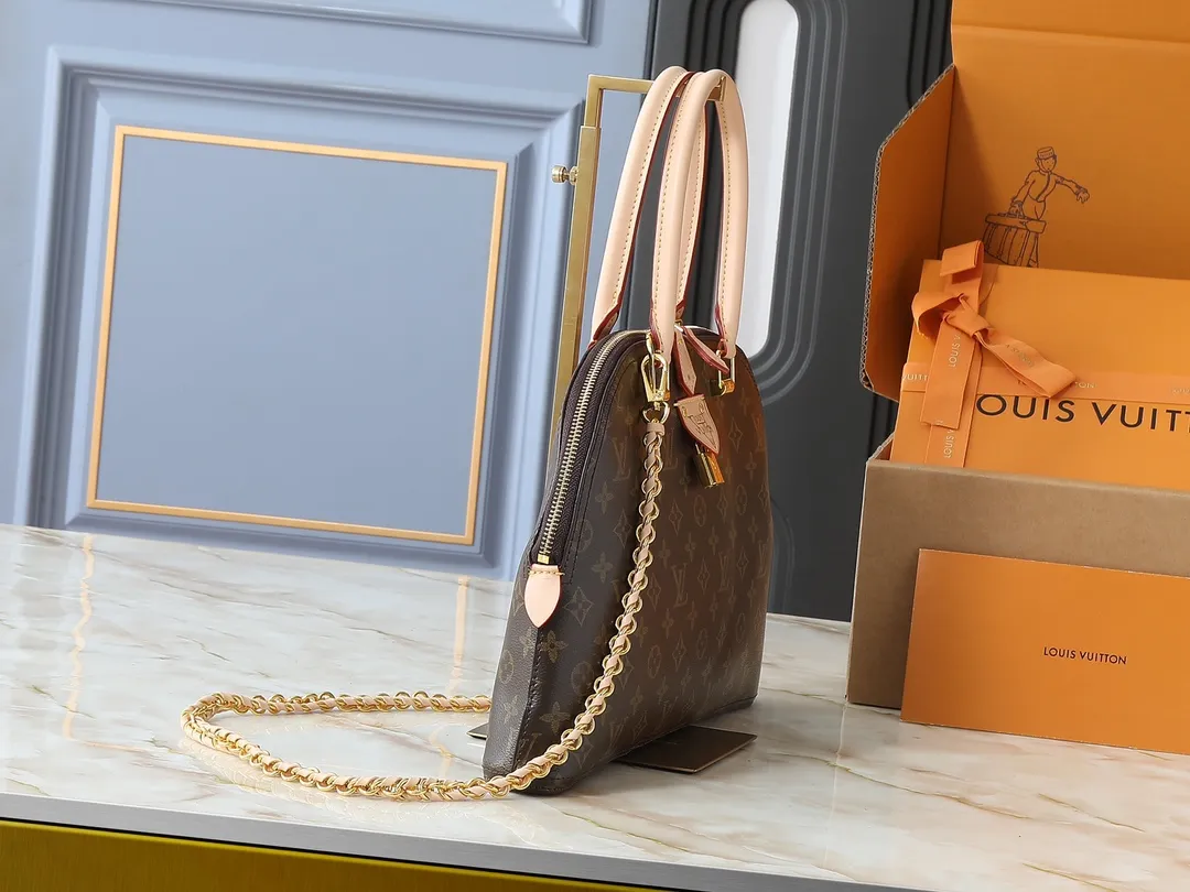 💰260💰Upgraded original M44961 🔥Latest catwalk style🔥Size: 38x25x5