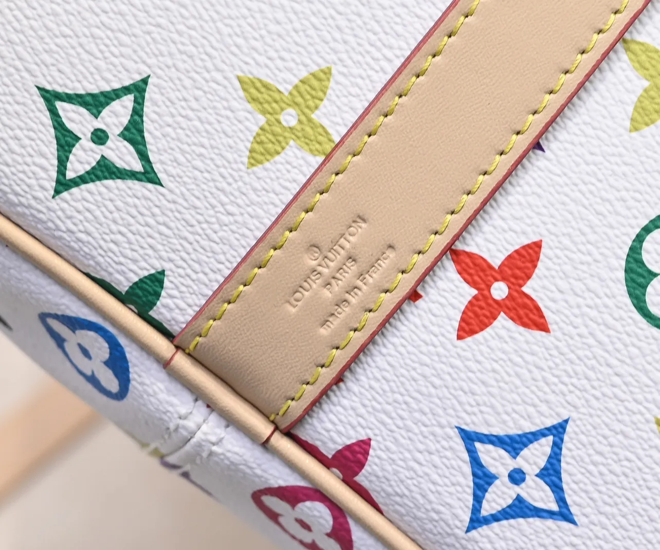 P💰440 new arrival M13745 41416 black color white color 33 color series LV2025 spring and summer and Takashi Murakami joint model Fashion is a cycle to celebrate the 20th anniversary of the joint name Size: 50.0X29.0X23.0cm