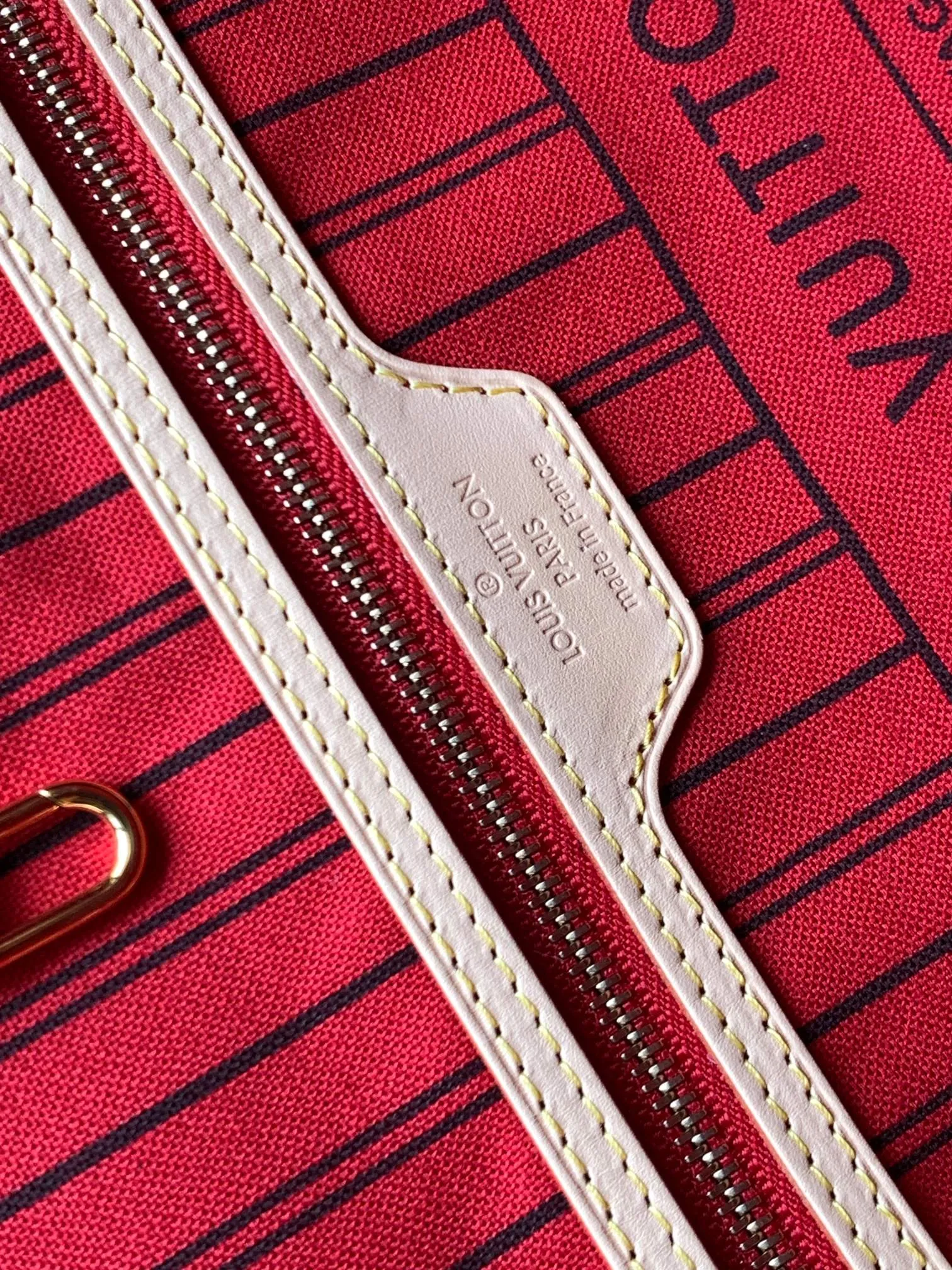 P1720 [Special grade MB original leather] NEVERFULL medium handbag Model: M41177 chip version Material: Grade A all-steel hardware, imported original fabric Packaging: Full set of original duty-free MB packaging Size: 31x28.5x17cm
