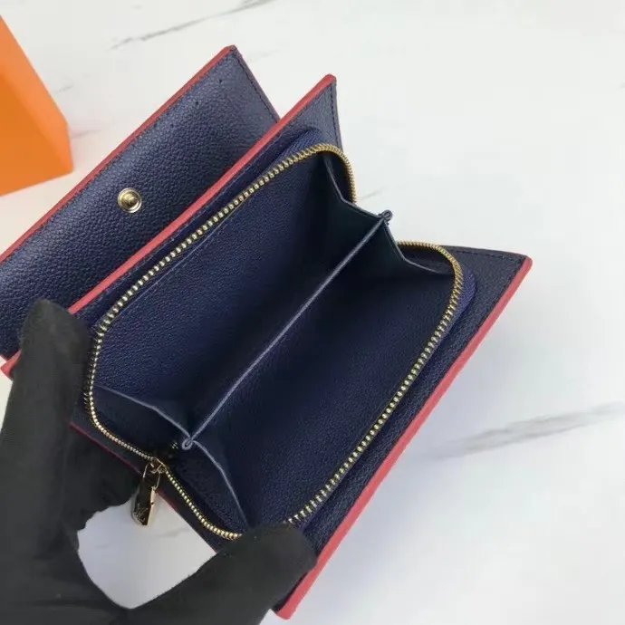 P150M80152 This Cléa wallet is made of Monogram Empreinte soft grained cowhide, embellished with Louis Vuitton's iconic Monogram embossed pattern. It has a stylish design, is exquisite and compact but has a spacious capacity. It is equipped with an external patch pocket, zipper coin pocket, banknote compartment and six credit card slots. Dimensions: 12 x 9 x 3.5 cm (length x height x width