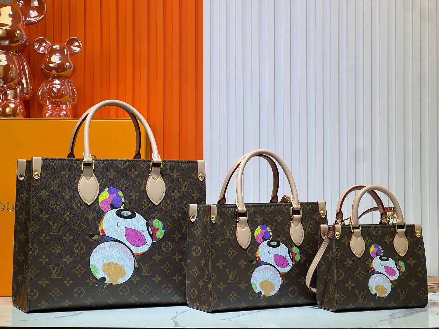 M45039 M45659 M13668!Lv&Takashi Murakami🐼Panda print 35cm⬇️25cm⬇️18cm⬇️