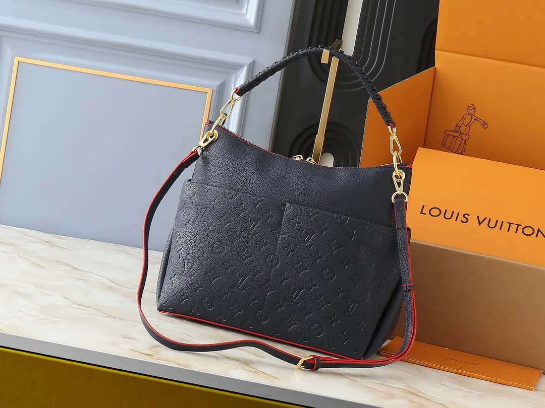 💰240💰Upgraded from the original M45522, 43170. This MONOGRAM canvas material is a new style of Melie handbag, a fashionable must-have item. Veau Cachemire leather material. Full leather embossed woven wrist double bag shopping bag. Lightweight and comfortable to carry. Unique vertical and narrow shape with modern style. Zipper pocket with metal engraved zipper puller for more personality. Size: 33x16x30cm