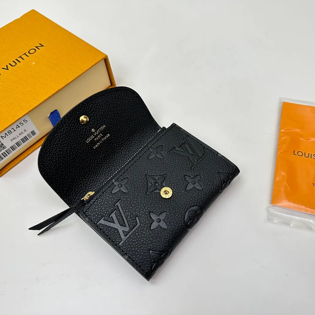 Factory price 280 [Top original order] M81455 black top layer cowhide👏👏This Rosalie coin purse is made of Monogram Empreinte embossed soft grain cowhide. It opens with a round flip cover and has a compact configuration. It has a zipper coin pocket, patch pocket and card compartment inside. Louis Vuitton logo-engraved snaps secure the closure. Size: 11X8X2.5cm.