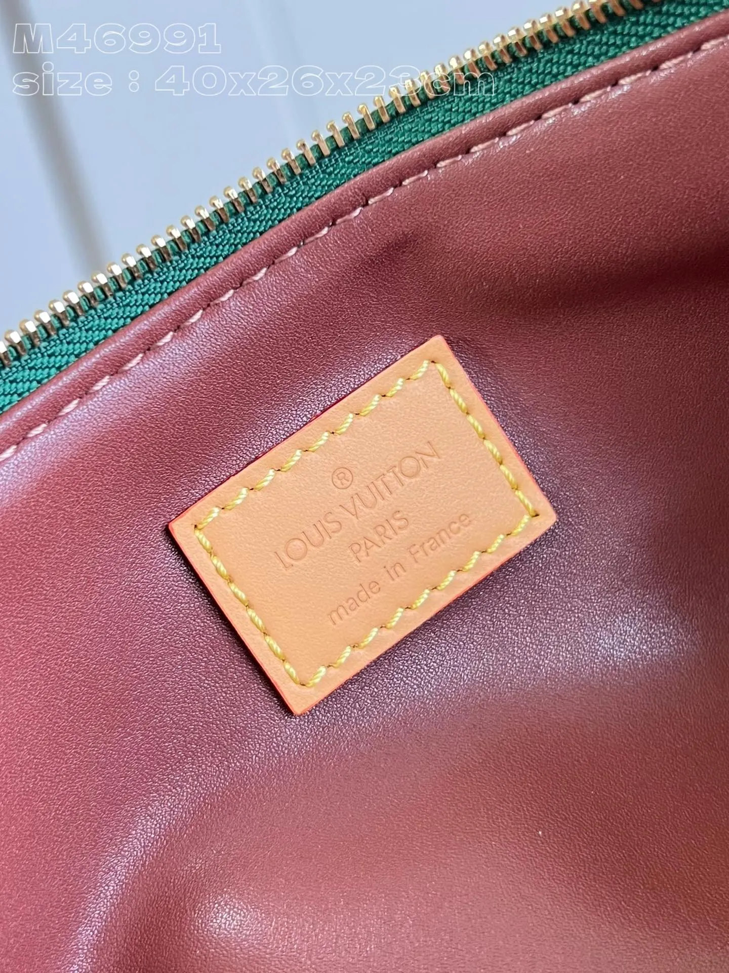 💰2740 Top-quality original individual real shot M46991 Green】This Speedy P18 Bandoulière 50 Monogram Leather handbag is made of soft grained cow leather wrapped with sheep leather lining. The silk-screened Monogram pattern presents the blurred look of canvas printing, expressing the new season's ingenuity of creative director Pharrell Williams. 50x 32 x 29 cm (length x height x width) [Warm reminder: This model is too large and does not fit in the packaging]