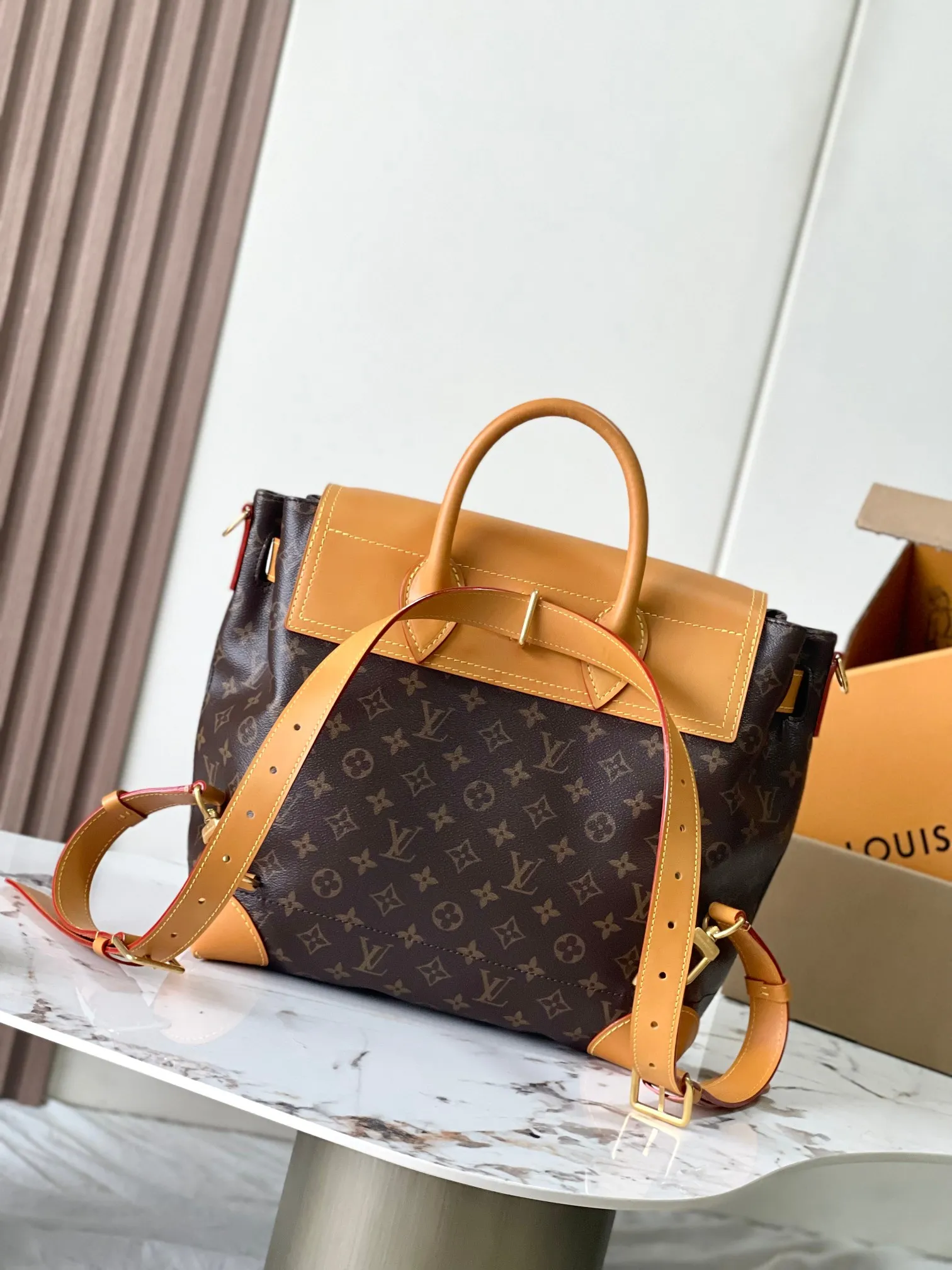 p2280 [Special grade MB163c chip version original leather] This STEAMER 30 handbag Model: M25989 Material: Grade A all-steel hardware, imported original fabric Packaging: Full set of original duty-free MB packaging Size: 33x32x14cm
