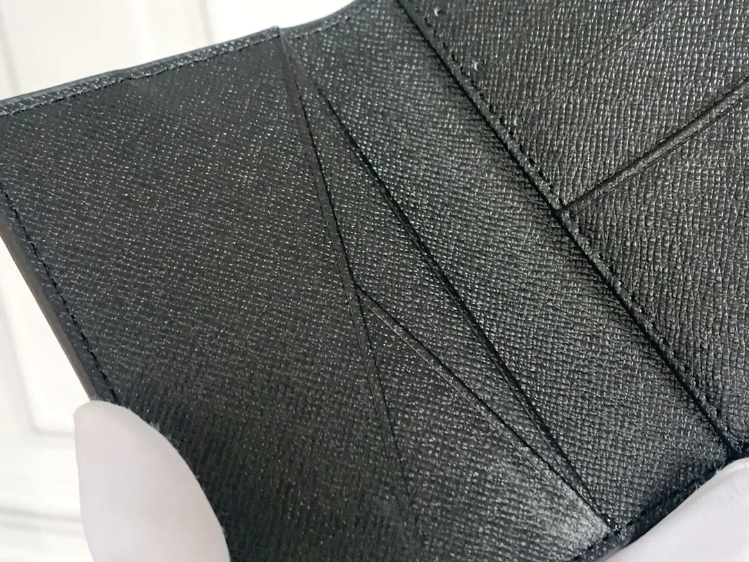 💰80 💎Small card holder Louis vuitton's pocket leather wallet has seven compartments, which can hold credit cards, bus cards, business cards, and even city maps. Damier canvas, leather-bound - two credit card compartments - four inner compartments - one outer compartment. ❤️ Model M63144 Size 7X11.