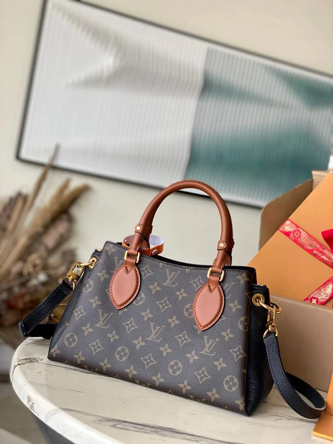 💰1140 (top-grain leather) top-quality original M46508 presbyopia🐎🐎Opéra BB handbag is stitched with Monogram canvas, grained leather and smooth leather, fully displaying Louis Vuitton's iconic style. The rolled leather handle is embellished with exquisite rivets, and the leather handle loop references the brand's heritage. There is ample space to accommodate daily necessary details such as a tablet computer. 26 x 18 x 15 cm (length x height x width)