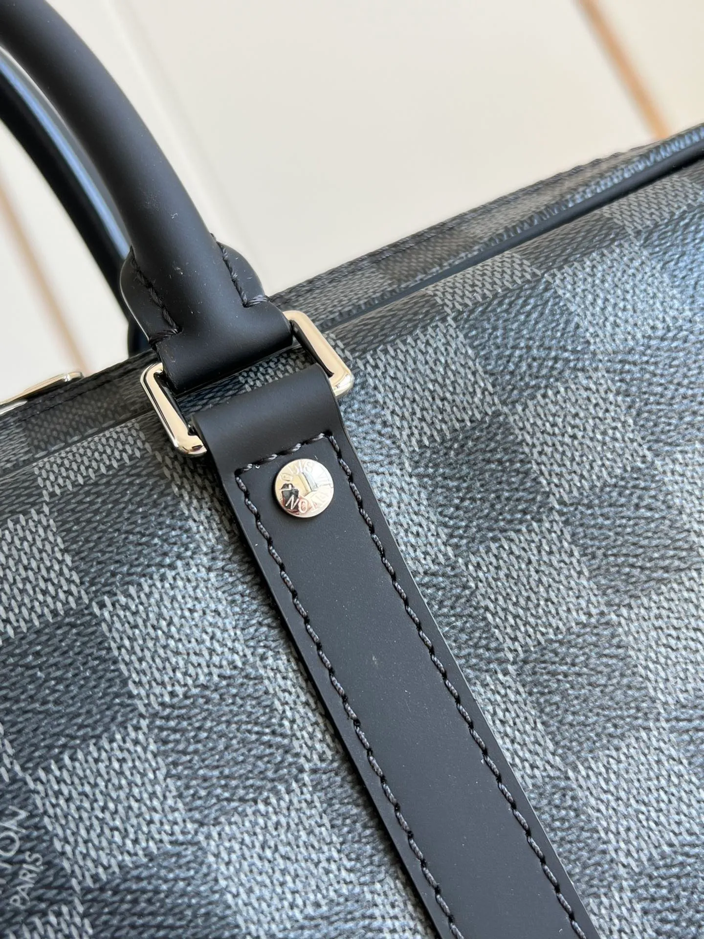 💰940 Top original order [Exclusive real shot N41478] PORTE-DOCUMENTS VOYAGE small briefcase produced by FL has elegant design and powerful functionality. The iconic Damier Ebène canvas creates the ideal Louis Vuitton business bag. Dimensions: 35.0 x 27.0 x 6.0 cm Top-quality original item [Exclusive real shot N41478] PORTE-DOCUMENTS VOYAGE small briefcase produced by FL has elegant design and powerful functionality. The iconic Damier Ebène canvas creates the ideal Louis Vuitton business bag. Dimensions: 35.0 x 27.0 x 6.0 cm