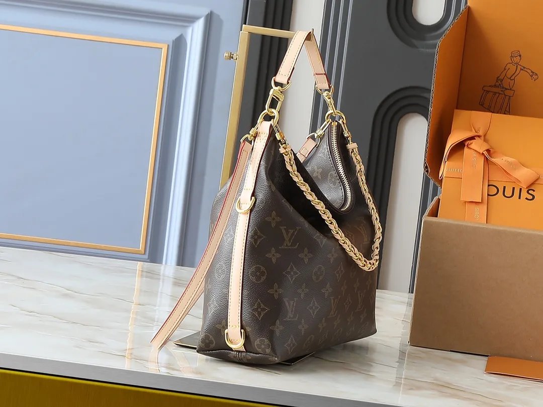 💰240💰Upgraded from the original M46213 🔥Latest catwalk style🔥Dimensions: 26 x 28 x 9.5 (length x height x style)