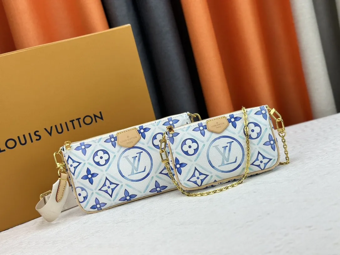 P260 Upgraded version M44823 M25374 Blue Five-in-one Mahjong bag series The new season MULTI POCHETTE ACCESSOIRES Xph handbag This Multi Pochette Accessoires handbag comes from the LV By The Pool series, using Monogram Tiles canvas to release the summer atmosphere, and then the zipper bags are nestled together. Explore more styling and carrying possibilities with the detachable and adjustable wide fabric shoulder strap and dazzling chain. Dimensions: 24 x 13.5x4 cm