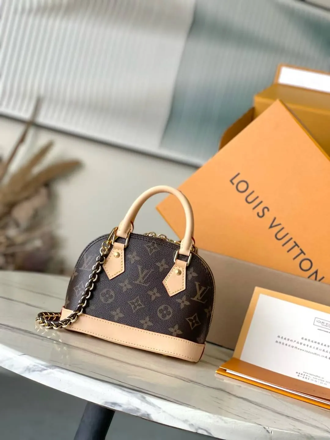 💰1160 Top original order This Alma mini handbag Model: M14933 Material: A-grade all-steel hardware, imported original fabric Size: 18*12*8CM