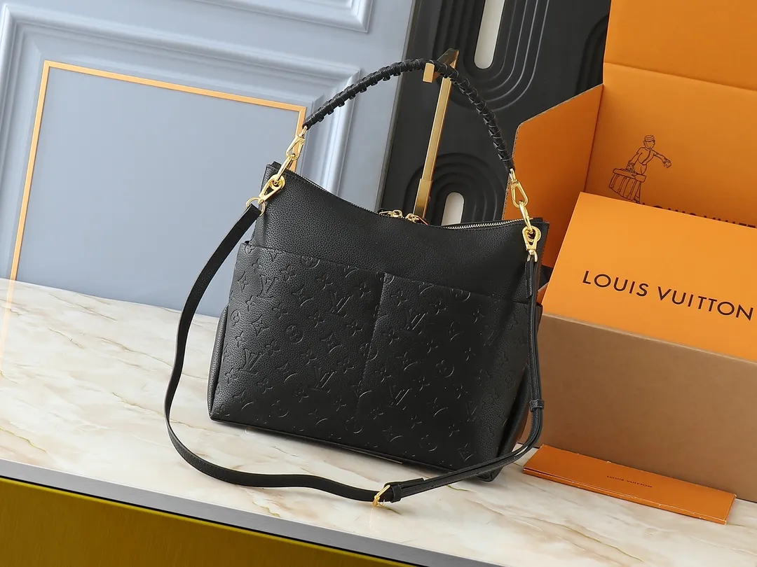 💰240💰Upgraded from the original M45522, 43170. This MONOGRAM canvas material is a new style of Melie handbag, a fashionable must-have item. Veau Cachemire leather material. Full leather embossed woven wrist double bag shopping bag. Lightweight and comfortable to carry. Unique vertical and narrow shape with modern style. Zipper pocket with metal engraved zipper puller for more personality. Size: 33x16x30cm