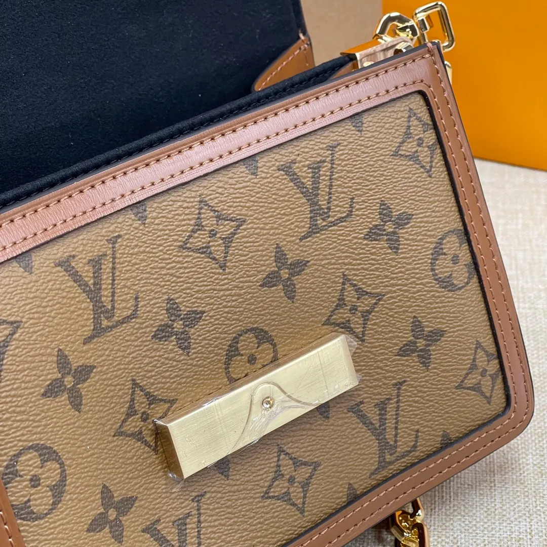 [Upgraded version] P560💰Upgraded version, with complete packaging M44580 L home new version of Daphne with chain ➕ shoulder strap This model has high quality matching details and ⚠️matching hardware! The addition of hardware buckles makes it more stable and fully upgraded! ! ! [Rose] size 20*15*9