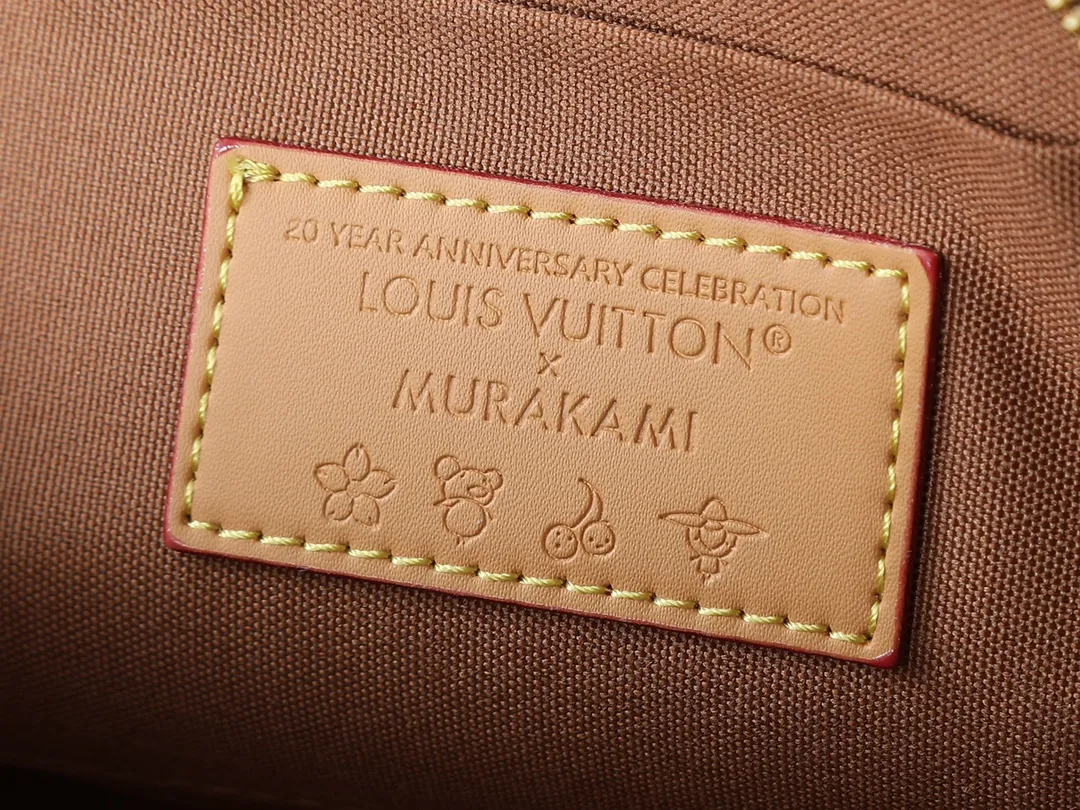 💰300💰Upgraded from the original M53151 M53152 N41221 Presbyopic black leather This is one of Louis Vuitton's iconic handbags with the crispest design structure. Its prototype is a piece designed by Gaston Vuitton and named after the Alma Bridge, which connects two adjacent fashionable districts in Paris. Signature Monogram canvas gives it a classic feel. Dimensions: 25 x 19 x 12 (length x height x width)