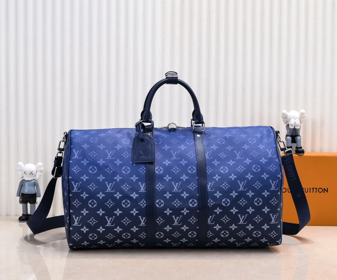 Batch 460M11558 41416 41414 Black Gradient Blue Green Louis Vuitton LV 24FW Monogram New Presbyopic Bag Louis Vuitton LV 24FW New Monogram Black Presbyopic Gradient Blue Presbyopic Series Messenger Messenger Bag Montsouris Satchel Keepall 55 Travel Bag Multiple Classic Styles Size: 55X27X20CM