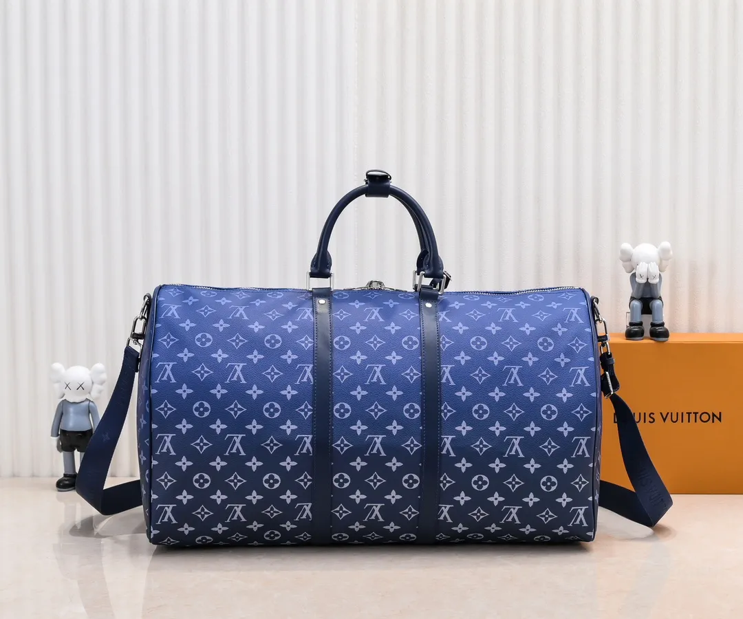 Batch 460M11558 41416 41414 Black Gradient Blue Green Louis Vuitton LV 24FW Monogram New Presbyopic Bag Louis Vuitton LV 24FW New Monogram Black Presbyopic Gradient Blue Presbyopic Series Messenger Messenger Bag Montsouris Satchel Keepall 55 Travel Bag Multiple Classic Styles Size: 55X27X20CM