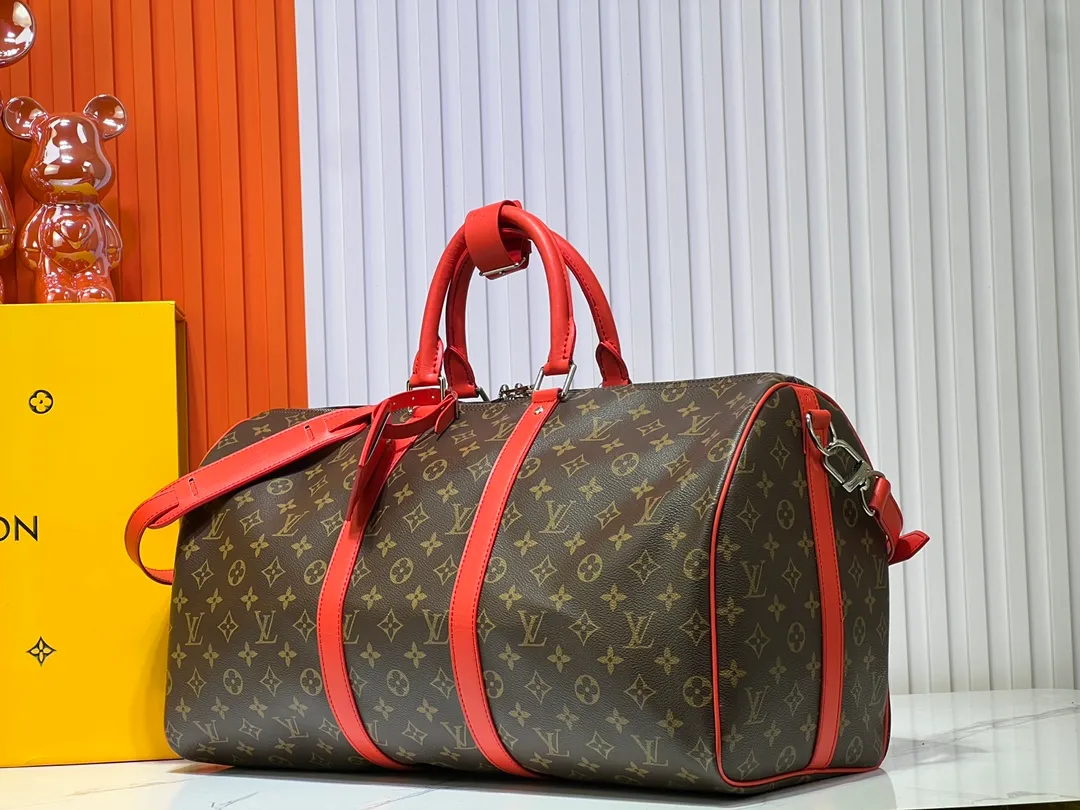 Batch 320💰original goods‼ Word of mouth is full of praise. Returned in three sizes, universal travel bag! KEEPALL 455055 travel bag 5 colors (with shoulder strap) 40568 41418M41416 M41414.  45*27*20／Keepall is a classic in the Louis Vuitton travel bag series. This medium-sized Keepall is made of Monogram canvas, has a spacious capacity, and is equipped with a detachable leather shoulder strap.