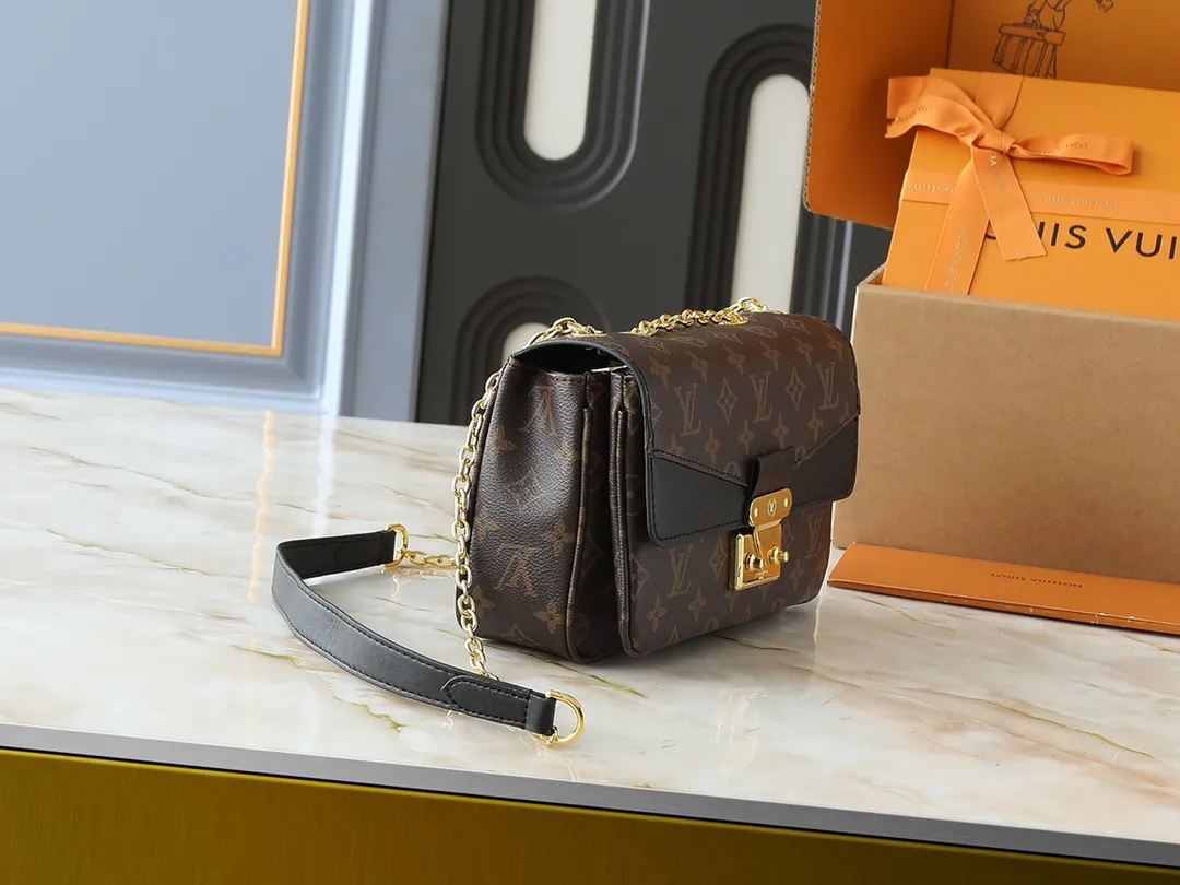 💰260💰Upgraded from the original M46199 M46201 M46200 M46127 M46126 This Marceau chain bag is made of Monogram Empreinte embossed leather, with a plain leather flap and soft leather lining. The signature S-lock clasp and chain add to the elegance, and there's room for a large wallet and iPhone Pro Max. Dimensions:24.5x15x6.5