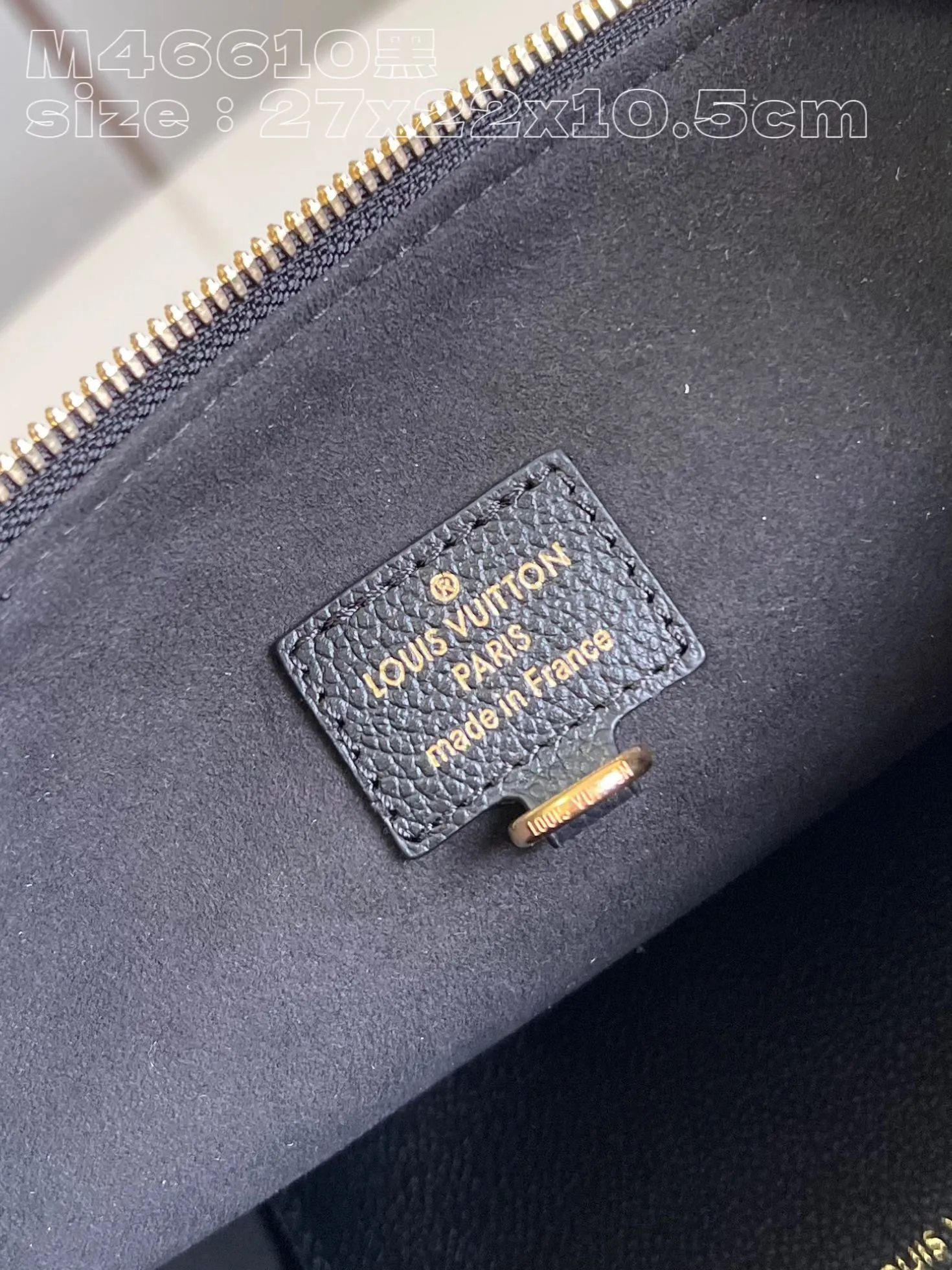 💰1180 (top-grain leather) top-grade original individual real shot M46610 black embossed】M46609 Sac Sport handbag is made of soft Monogram Empreinte embossed leather to create a curved outline, paying tribute to the brand's archive design with retro configuration and exquisite details. Plenty of space makes it easy to carry your daily needs, and the adjustable handle allows for a variety of carrying methods. Detailed features 27 x 22 x 10.5 cm (length x height x width)