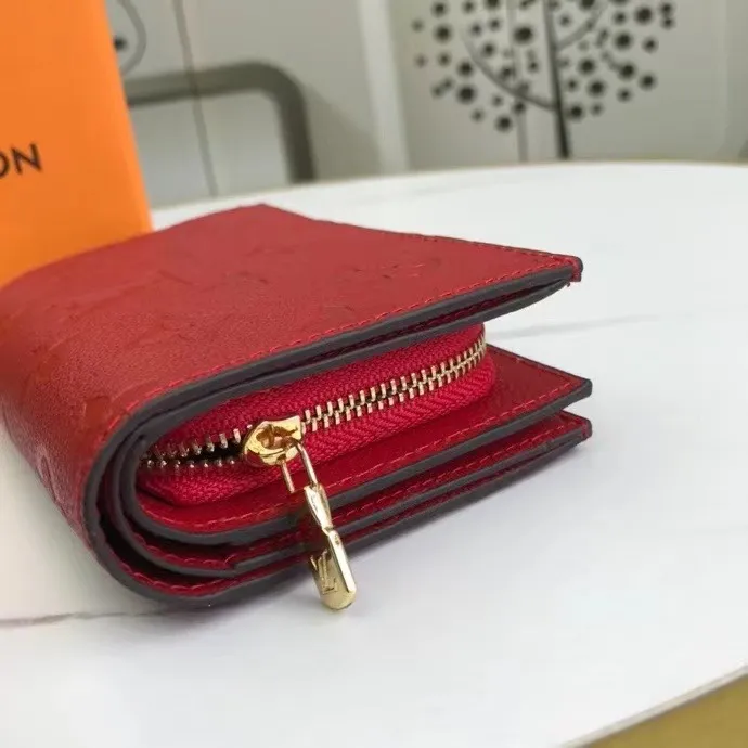 P150M80152 This Cléa wallet is made of Monogram Empreinte soft grained cowhide, embellished with Louis Vuitton's iconic Monogram embossed pattern. It has a stylish design, is exquisite and compact but has a spacious capacity. It is equipped with an external patch pocket, zipper coin pocket, banknote compartment and six credit card slots. Dimensions: 12 x 9 x 3.5 cm (length x height x width