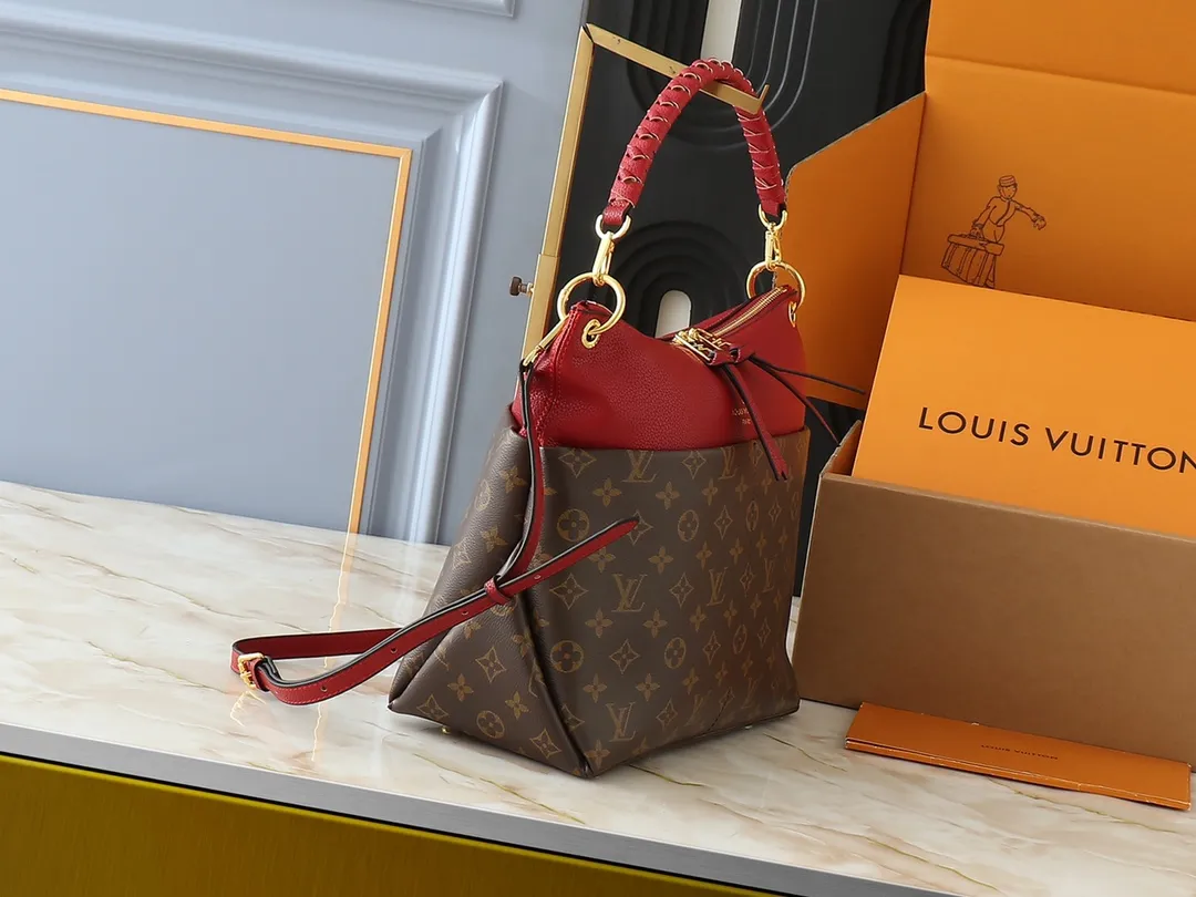 💰240💰Upgraded from the original M45522, 43170. This MONOGRAM canvas material is a new style of Melie handbag, a fashionable must-have item. Veau Cachemire leather material. Full leather embossed woven wrist double bag shopping bag. Lightweight and comfortable to carry. Unique vertical and narrow shape with modern style. Zipper pocket with metal engraved zipper puller for more personality. Size: 33x16x30cm
