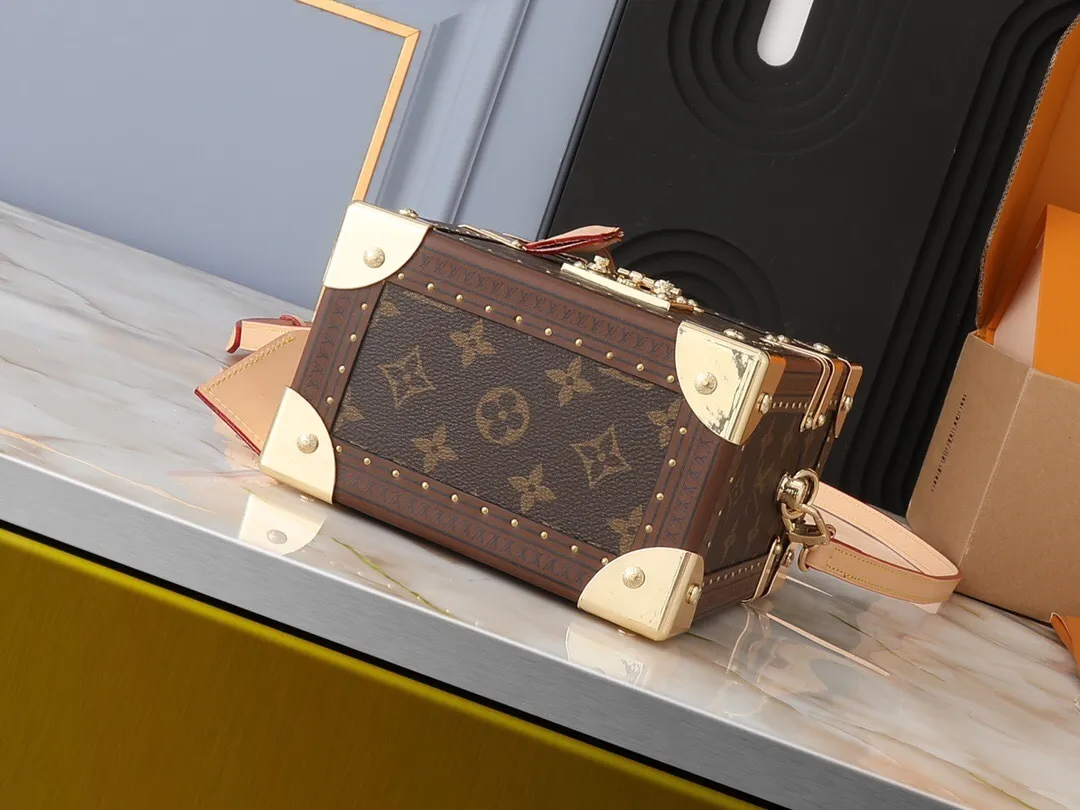All Categories Official Website "Brand Women's Bags" Women's Bags 💙 LV 2024 Official Website New LV Crossbody Bags