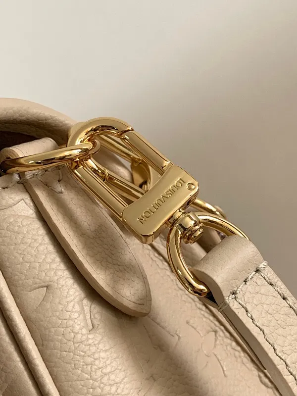 All Categories Official Website "Brand Women's Bags" Women's Bags 💙 LV 2025 New LV Crossbody Bag