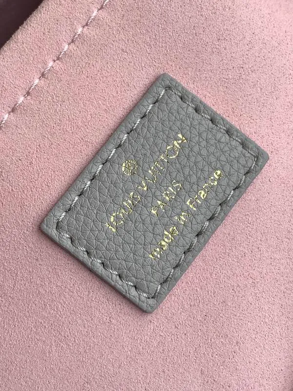 All Categories Official Website "Brand Women's Bags" Women's Bags 💙 LV 2026 New LV Crossbody Bag