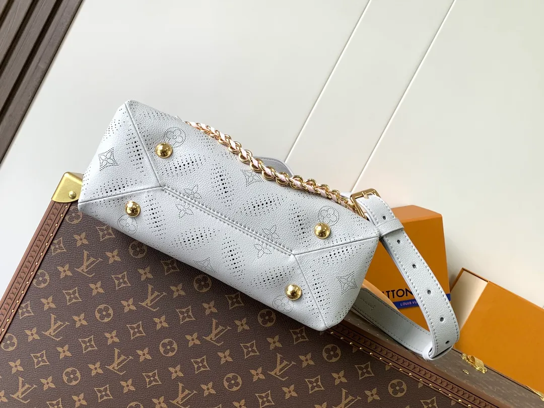 All Categories Official Website "Brand Women's Bags" Women's Bags 💙 LV 2026 New LV Crossbody Bag