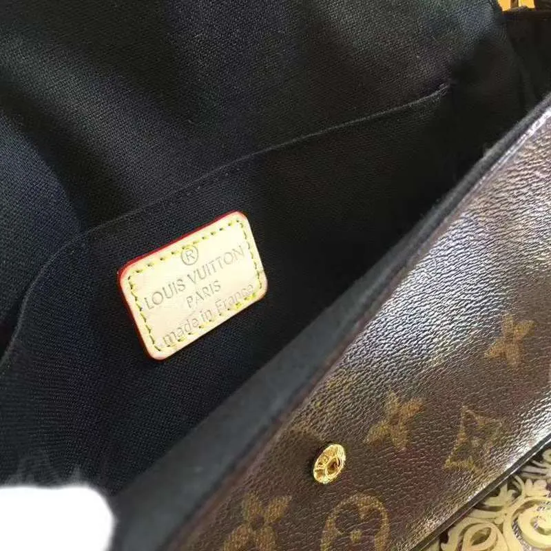 All categories Official website "Brand Women's Bags" Women's Bags 💙 LV 2022 official new LV three-piece handbag wholesale 5800800 High quality Size: 21-11-2CM
