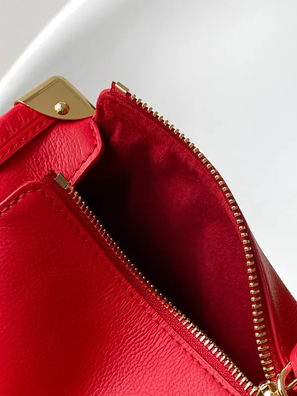 All Categories Official Website "Brand Women's Bags" Women's Bags 💙 LV 2026 New LV Crossbody Bag