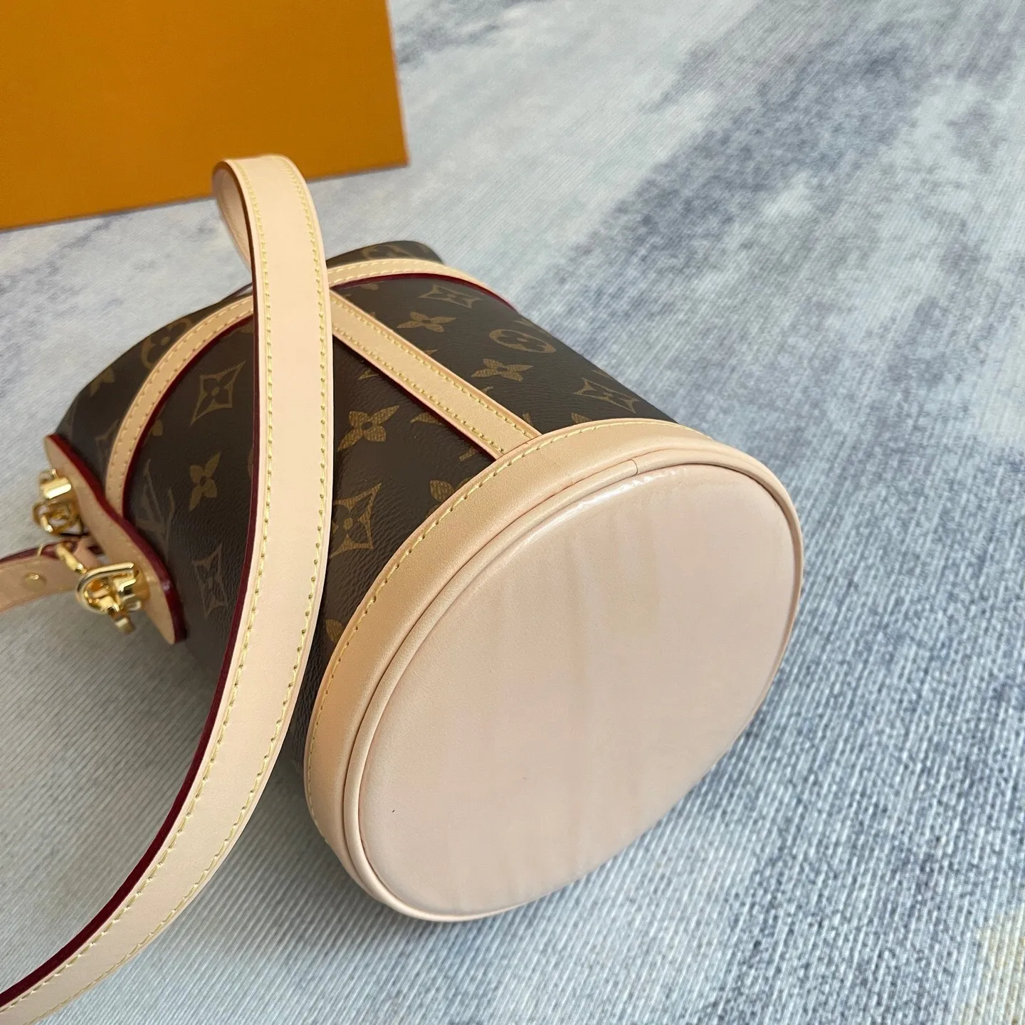 All Categories Official Website "Brand Women's Bags" Women's Bags 💙 LV 2025 New LV Crossbody Bag