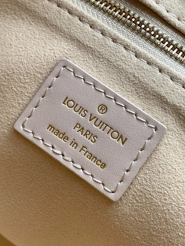All Categories Official Website "Brand Women's Bags" Women's Bags 💙 LV 2025 New LV Crossbody Bag