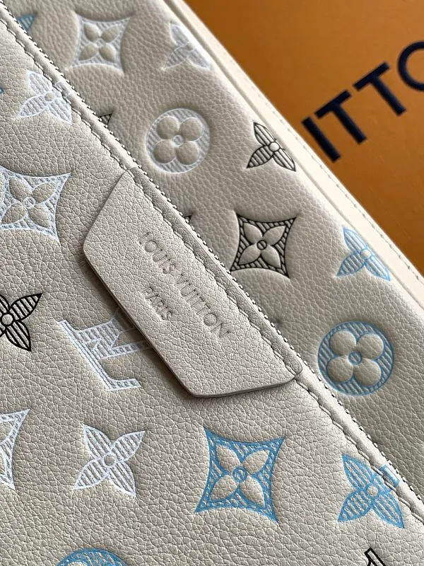 All Categories Official Website "Brand Women's Bags" Women's Bags 💙 LV 2026 Official Website New LV Crossbody Bag