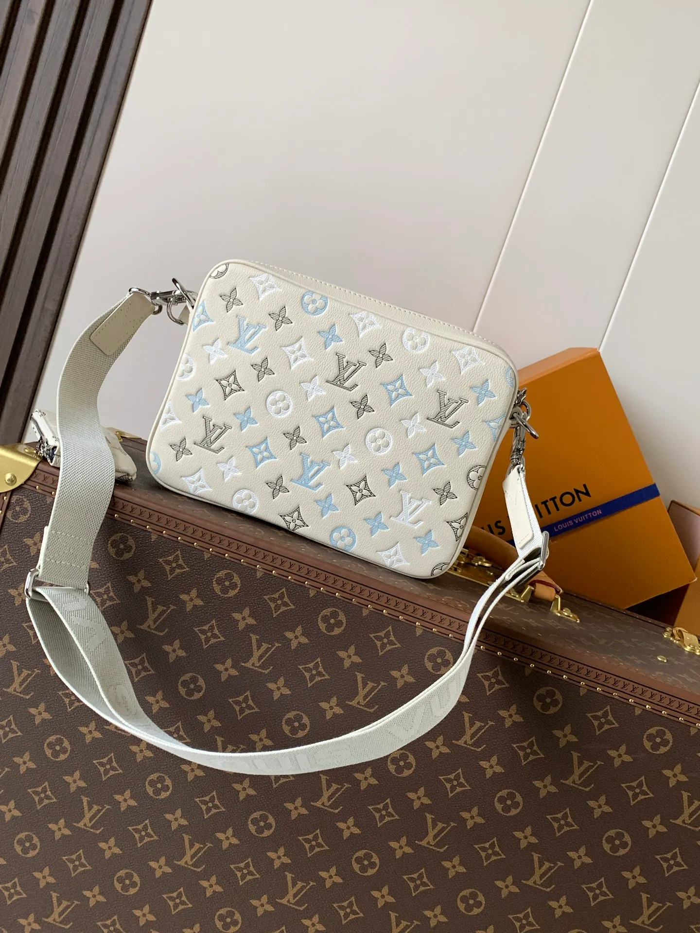 All Categories Official Website "Brand Women's Bags" Women's Bags 💙 LV 2026 Official Website New LV Crossbody Bag