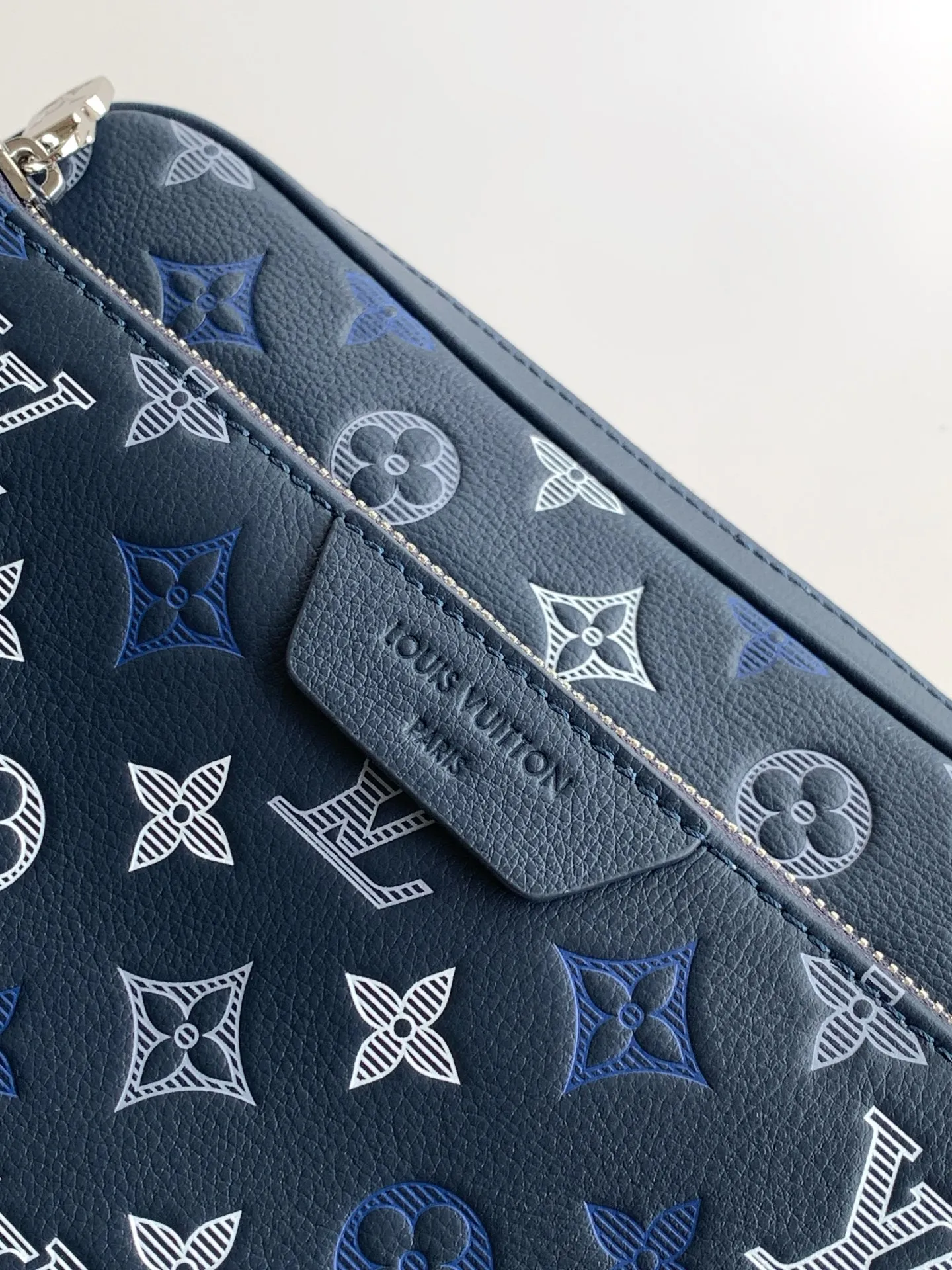 All Categories Official Website "Brand Women's Bags" Women's Bags 💙 LV 2026 Official Website New LV Crossbody Bag