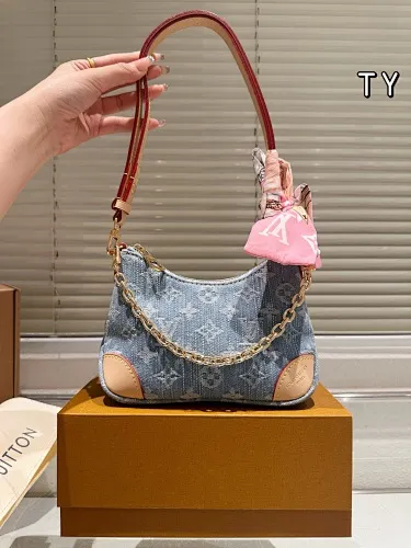 All categories Official website "Brand Women's Bags" Women's Bags 💙 LV 2025 new LV armpit bag