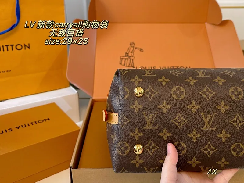 All categories Official website "Brand Women's Bags" Women's Bags 💙 LV 2025 new LV armpit bag